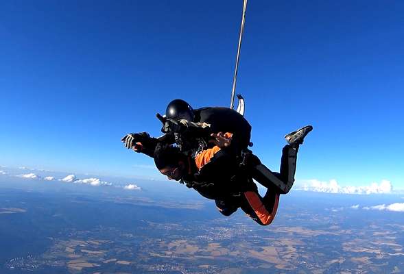 Tandem Skydiving