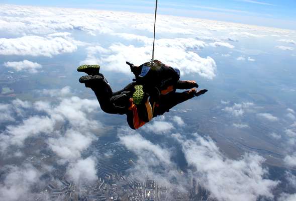 Tandem Skydiving