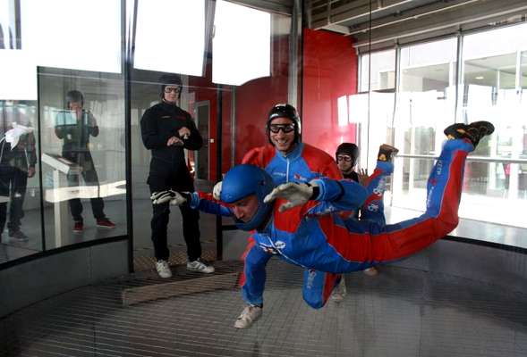Skydiving arena